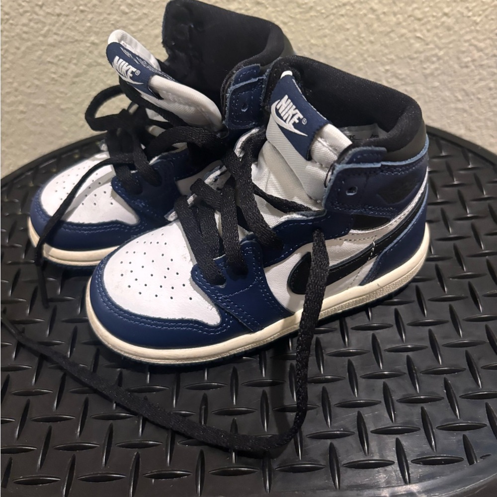 Nike Kids Blue and White High-Top Sneakers